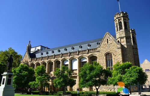皇家墨尔本理工大学和悉尼科技大学